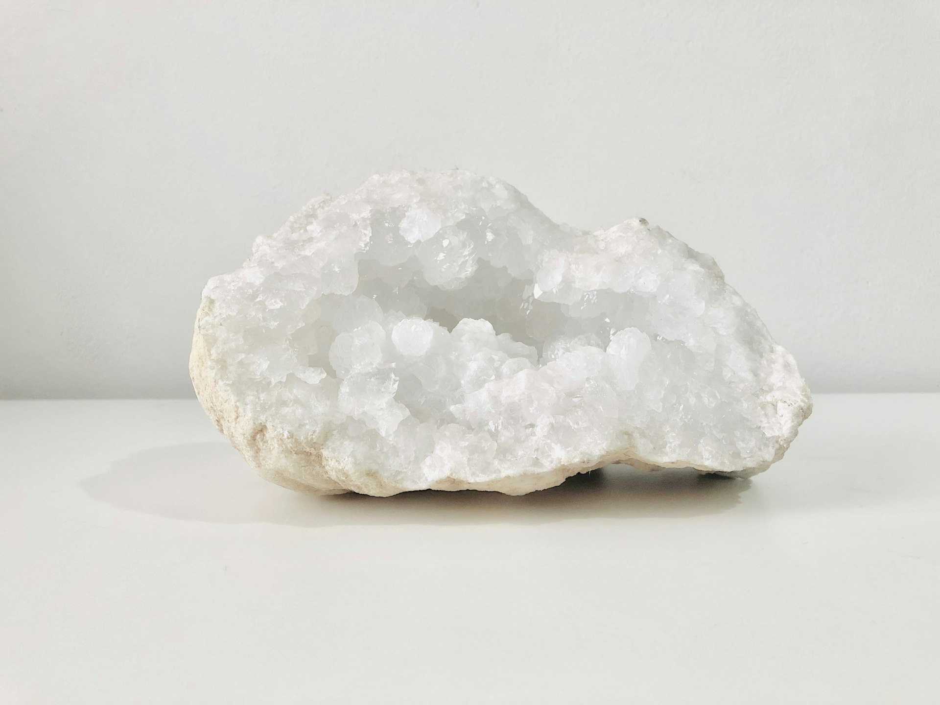 white geode rock